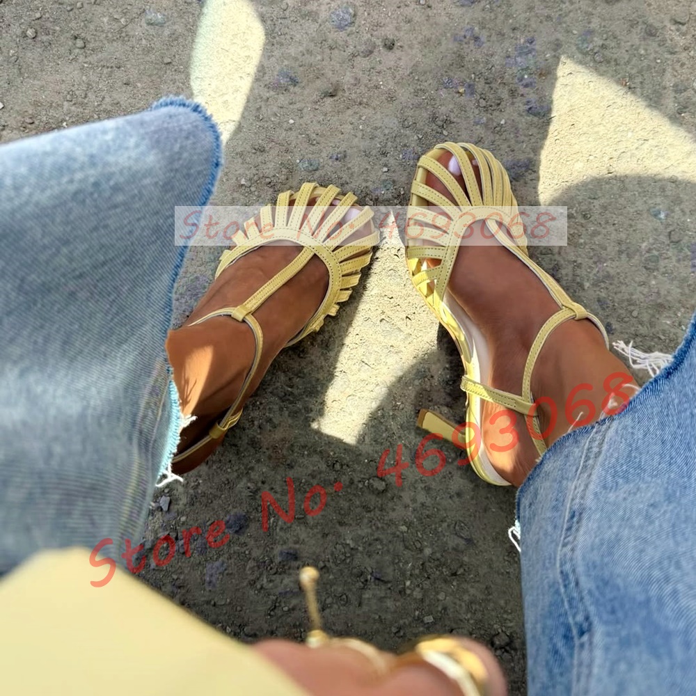 Round Caged Toe Mid Heel Sanda - Crossfit Lady recension och pris